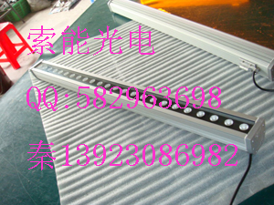 供应线型LED投光灯